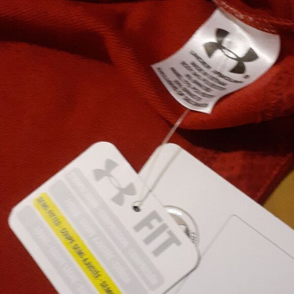 Under Armour Red Semi-Fitted Cold Gear Quarter Zip Compression Pullover SIZE L - Picture 2 of 5